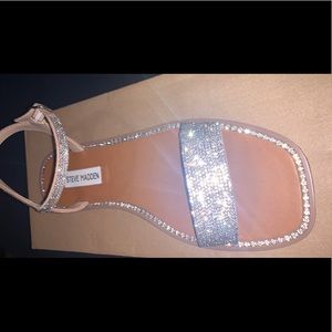 STEVE MADDEN NISHA RHINESTONE